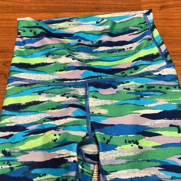 Lululemon High Times Pant Seven Wonders Multi, size 2 - Picture 5 of 9